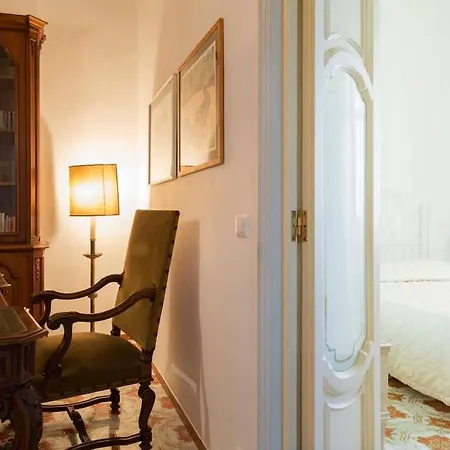 Dimora Colella Sea View شقة