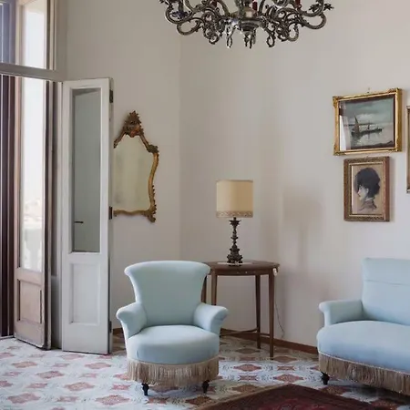 Dimora Colella Sea View شقة