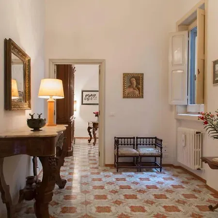 Dimora Colella Sea View شقة